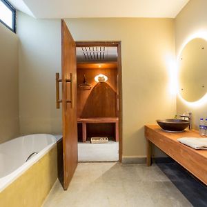 Deluxe Zimmer mit Kingsize-Bett